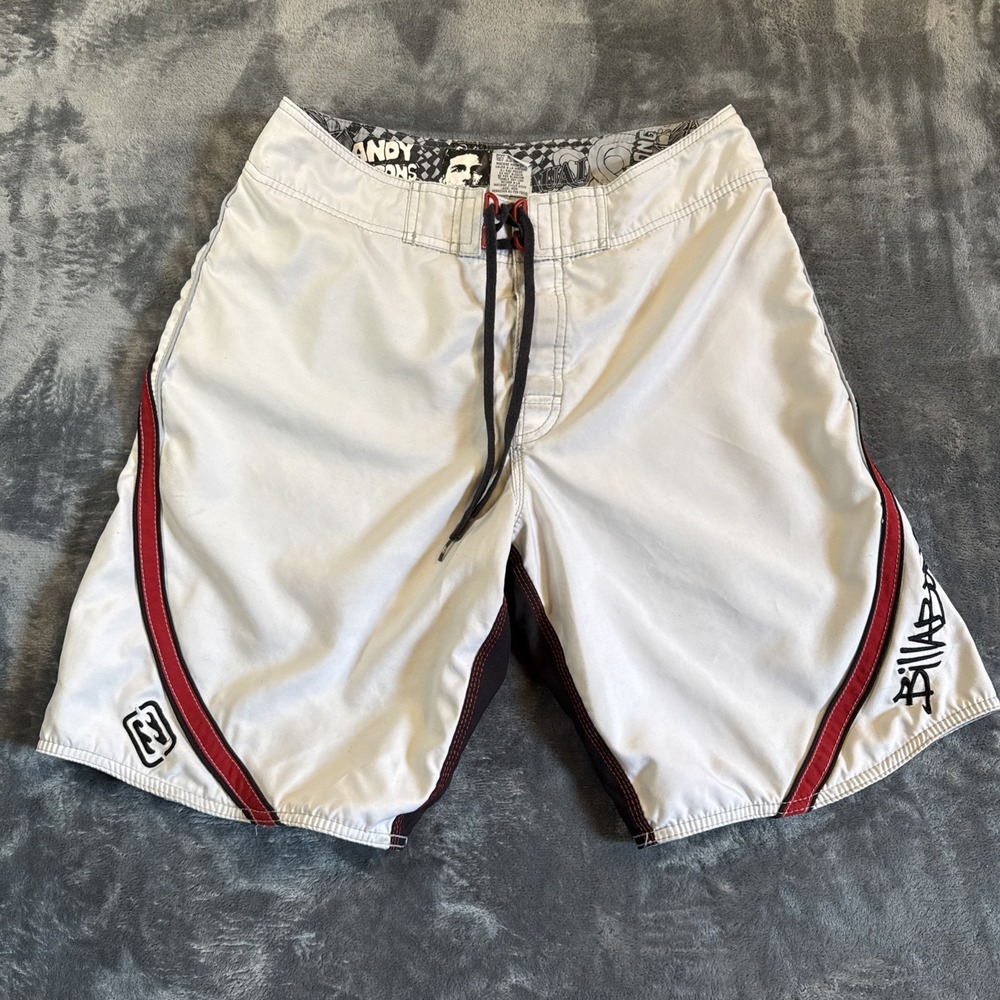 Vintage Billabong Andy Irons Kauai Sz 33 White/Red/Black Surfing Board Shorts
